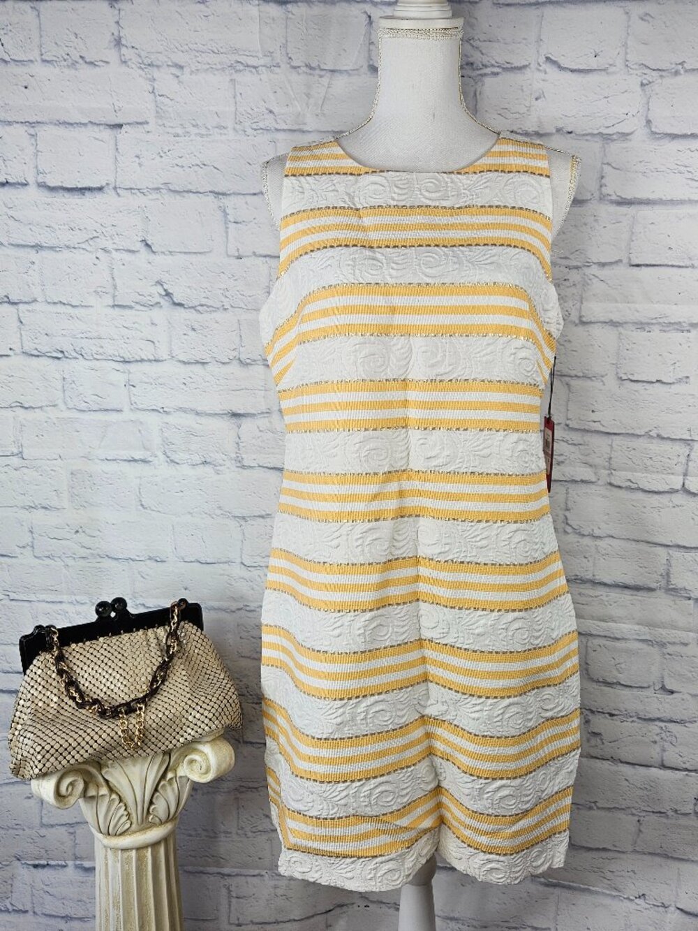 NWT Vince Camuto Size 12 Yellow White Striped Textured Sleeveless Sheath Dress
